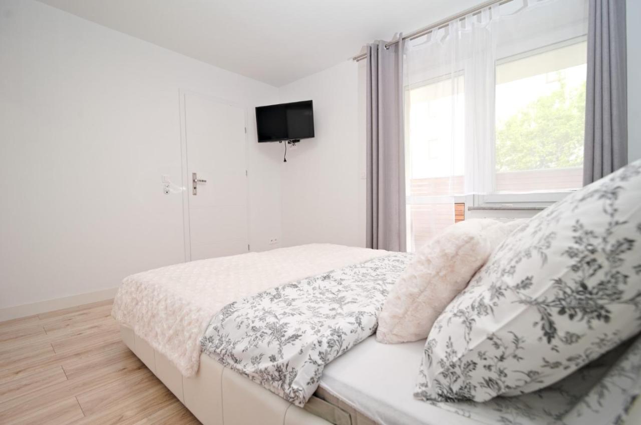 Apartamenty Bernardo Lux Karpacz Exterior foto