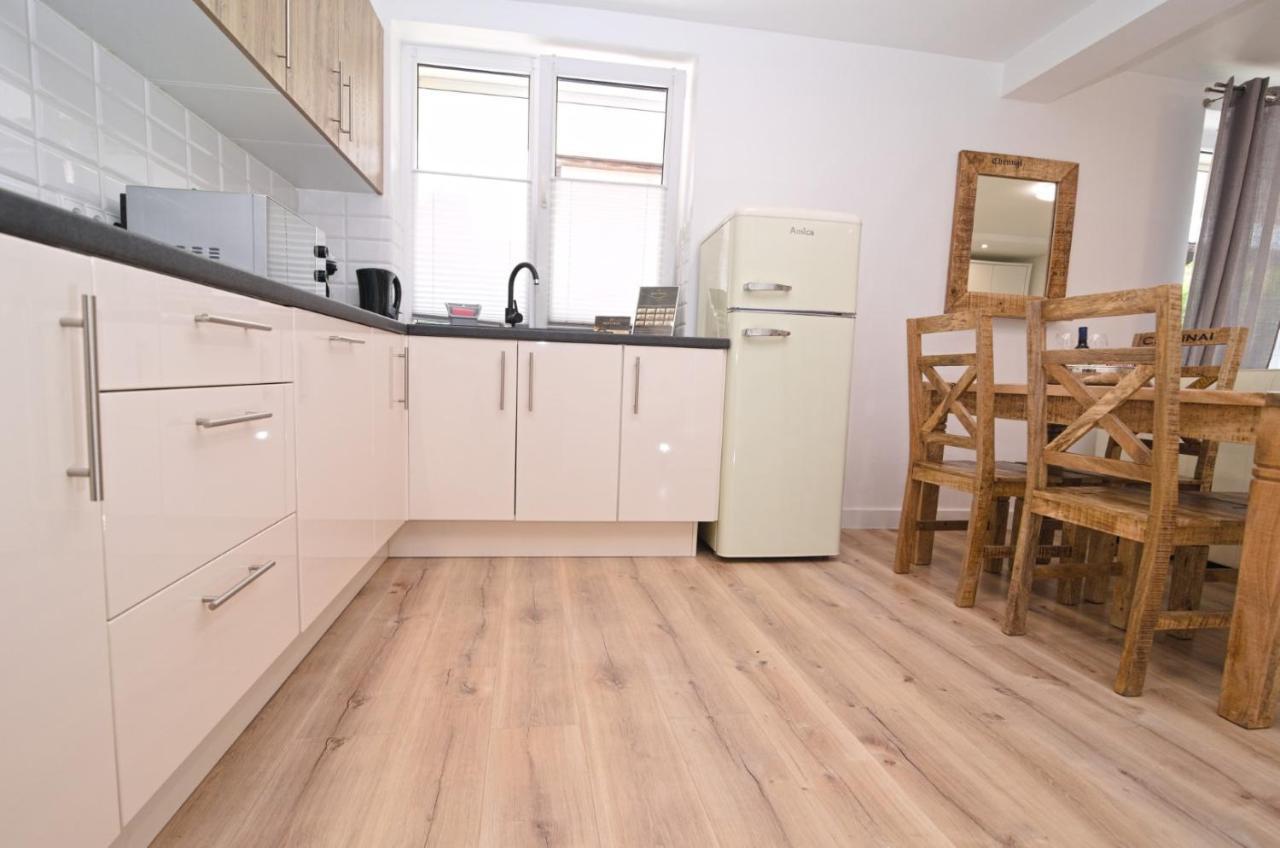 Apartamenty Bernardo Lux Karpacz Exterior foto